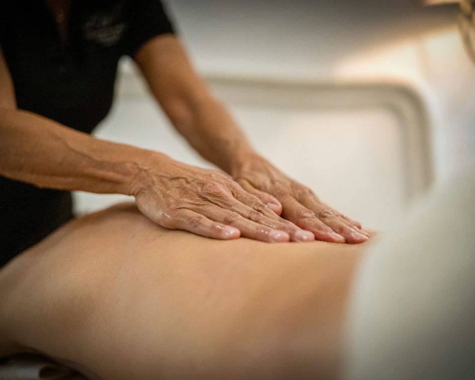 DSC02512 Massage at the Bastide de Tourtour spa - hotel spa var